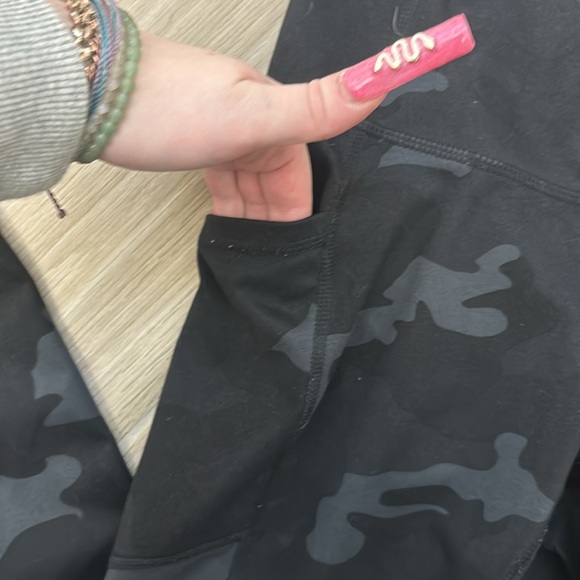 Camo yogalicious leggings black size xs - Picture 2 of 3